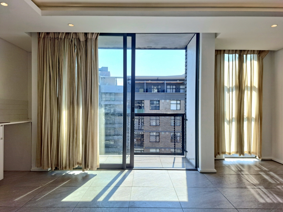1 Bedroom Property for Sale in Woodstock Western Cape